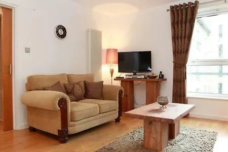 The Park - Holyrood Road With Free Parking Apartment Edinburgh 0*,